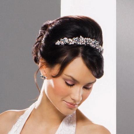 bridal-hairstyles-for-women-50_12 Menyasszonyi frizurák nőknek