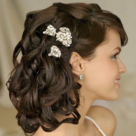 bridal-hairstyles-for-women-50_2 Menyasszonyi frizurák nőknek