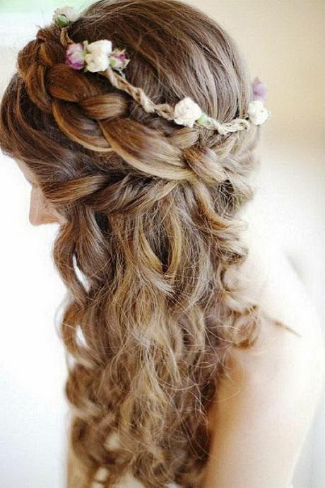 bridal-hairstyles-pictures-for-long-hair-90_12 Menyasszonyi frizurák képek a hosszú hajra