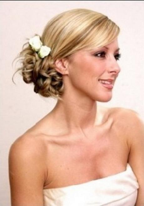 brides-wedding-hair-30_4 Menyasszony esküvői haj