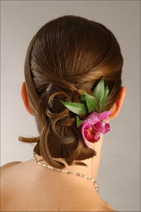 latest-wedding-hair-styles-15_13 Legújabb esküvői frizurák