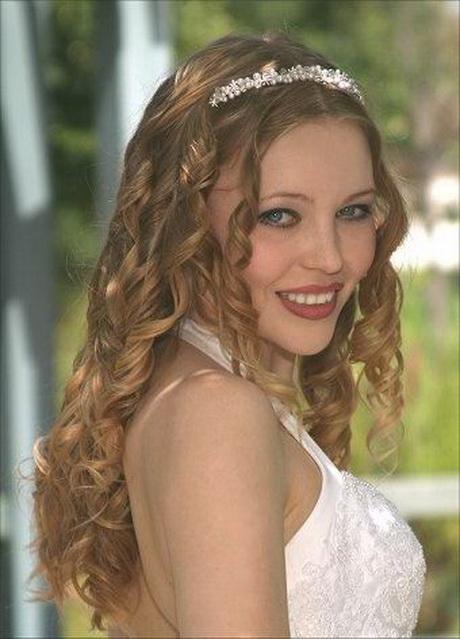 latest-wedding-hair-64_2 Legújabb esküvői haj