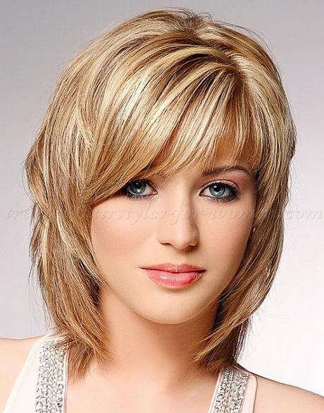 layered-haircuts-for-women-with-medium-length-hair-82_17 Réteges hajvágás közepes hosszúságú hajú nők számára