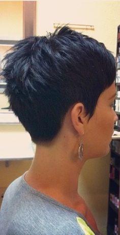 back-view-of-short-pixie-hairstyles-70_5 Hátsó nézet a rövid pixie frizurákról