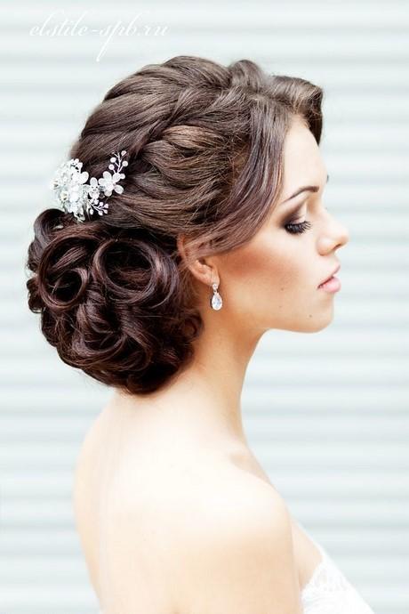 beautiful-hairstyles-for-a-wedding-72 Gyönyörű frizurák esküvőre