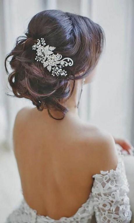 bridal-hair-updo-90_9 Menyasszonyi haj frizura