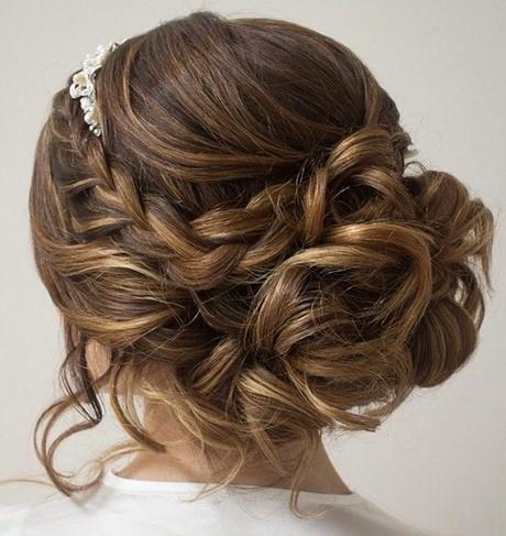 hair-styles-for-the-bride-57_6 Frizurák a menyasszony számára