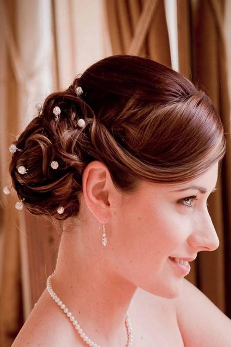 latest-bridal-hair-style-13_20 Legújabb menyasszonyi frizura