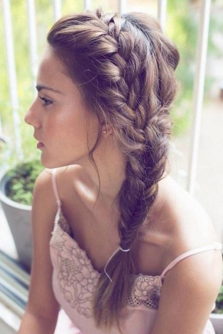 pictures-of-bridesmaid-hairstyles-30_17 Képek a koszorúslány frizurákról
