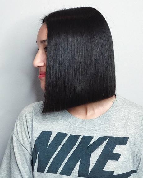black-hair-hairstyles-2021-56_2 Fekete haj frizurák 2021