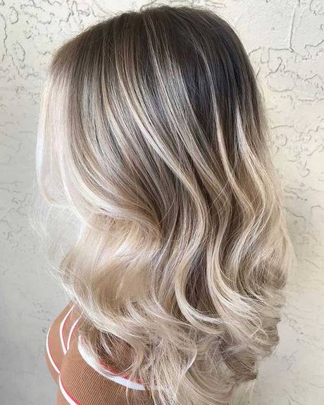 long-blonde-hair-2021-93_9 Hosszú szőke haj 2021