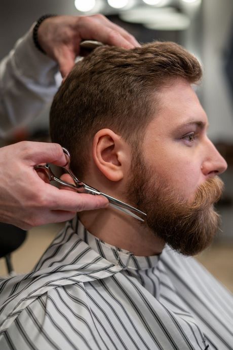 medium-haircuts-for-2021-00 Közepes hajvágás 2021-re