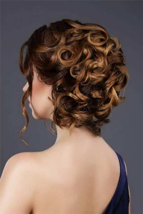prom-updos-for-long-hair-2021-49 Prom updos hosszú hajra 2021