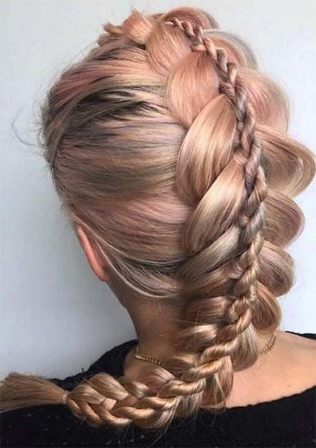 braided-hairdo-72_8 Fonott frizura