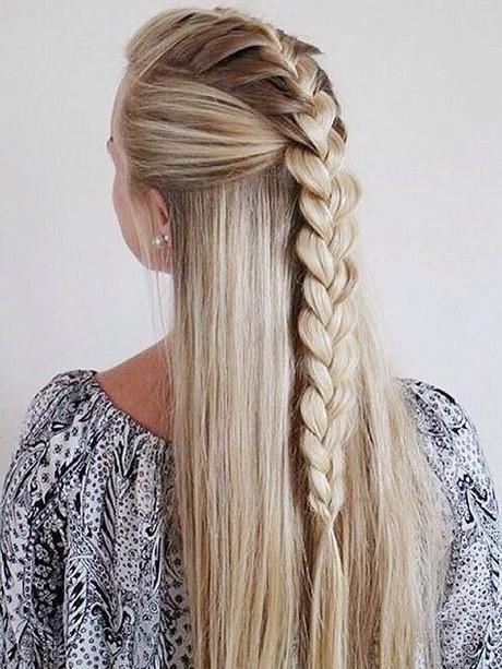 cool-braid-styles-for-long-hair-74_13 Hűvös zsinór stílusok hosszú hajra