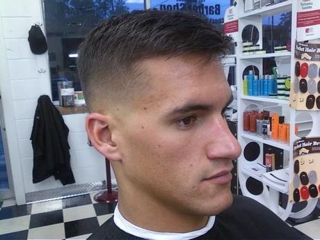 nice-short-haircuts-for-men-27_7 Szép rövid hajvágás a férfiak számára