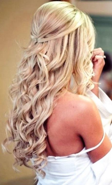 bridesmaid-hair-down-84_4 Koszorúslány haj le