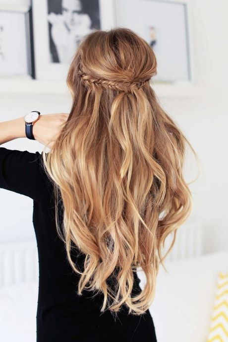 latest-simple-hairstyle-for-long-hair-86_10 Legújabb egyszerű frizura hosszú haj