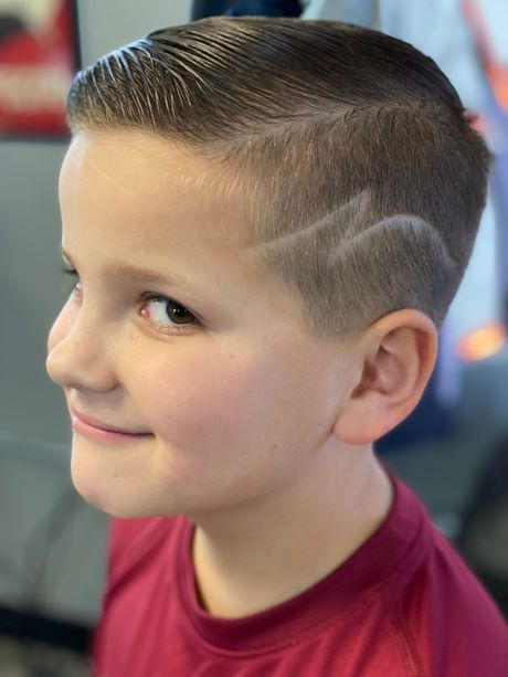 boys-haircuts-2022-11_7 Fiúk hajvágás 2022