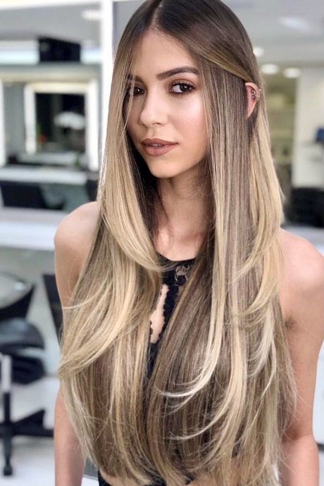 long-hairstyle-for-2022-31_10 Hosszú frizura 2022-re