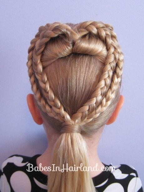 creative-hairstyles-for-girls-81_3 Kreatív frizurák lányoknak
