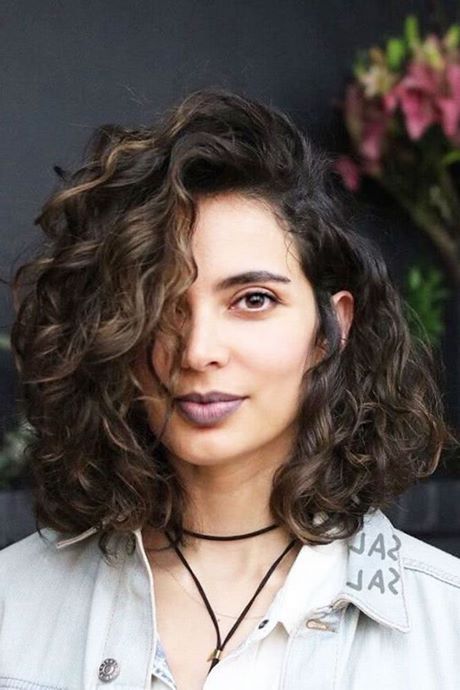 best-cuts-for-curly-hair-2020-80 A legjobb vágások göndör hajra 2020