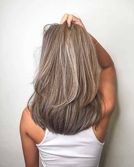 dark-blonde-hairstyles-2020-56_18 Sötét szőke frizurák 2020