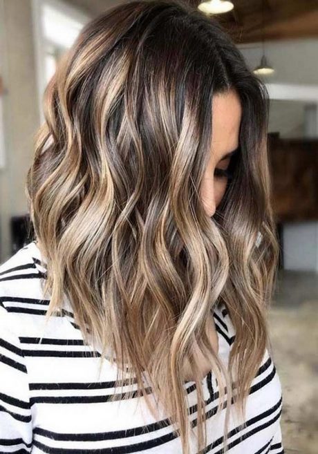 fashionable-hairstyles-for-2020-12_6 Divatos frizurák 2020-ra