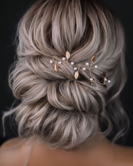 prom-hairstyles-updos-2020-41_7 Prom frizurák updos 2020