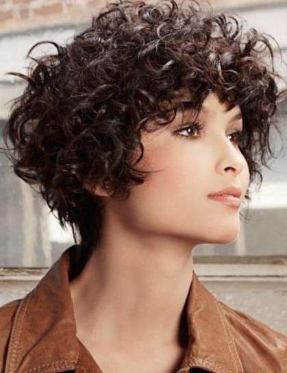 short-cuts-for-curly-hair-2020-57 Rövid vágások göndör hajra 2020