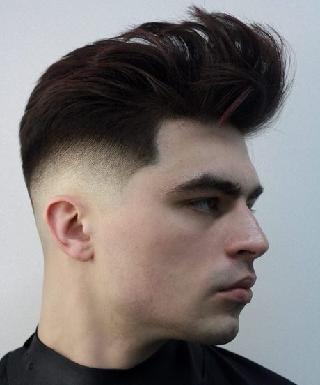short-haircuts-2020-for-round-faces-94_14 Rövid hajvágás 2020 kerek arcokhoz