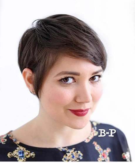 2021-haircuts-female-round-face-95_6 2021 hajvágás női kerek arc