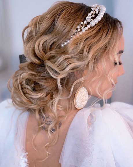hairstyle-2021-for-wedding-85_13 Frizura 2021 esküvőre