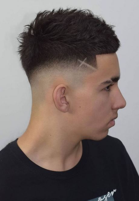 new-hairstyle-for-men-2021-28_14 Új frizura a férfiak számára 2021