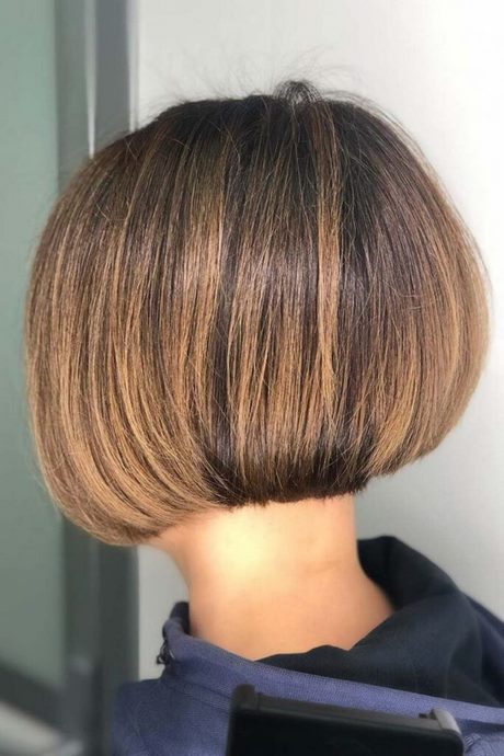 short-hairstyle-2021-ladies-47_13 Rövid frizura 2021 hölgyek