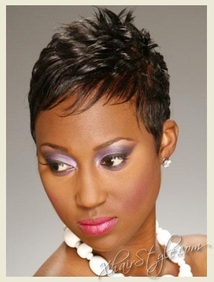 short-black-female-haircuts-35_12 Rövid fekete női hajvágás