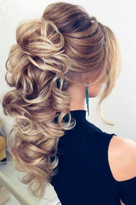 beautiful-prom-hairstyles-for-long-hair-41_16 Gyönyörű prom frizurák hosszú hajra
