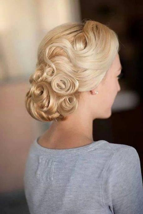 bridal-hair-pin-ups-styles-09_15 Menyasszonyi haj pin Ups stílusok