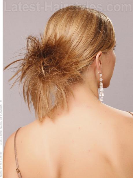 easy-upstyles-for-medium-length-hair-64_17 Könnyű upstyles közepes hosszúságú hajhoz