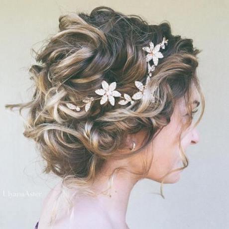 fashion-hairstyle-for-wedding-75_11 Divat frizura esküvőre