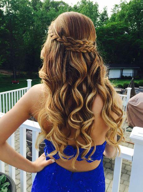 prom-hairstyle-ideas-for-long-hair-39_2 Prom frizura ötletek hosszú haj