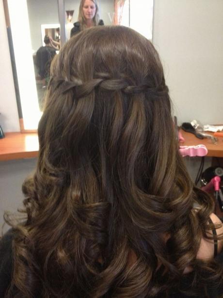 prom-hairstyles-for-long-dark-hair-46_11 Prom frizurák hosszú sötét haj