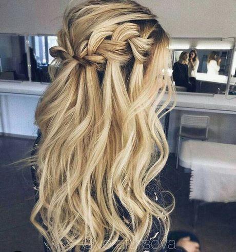 braided-hair-down-hairstyles-55_2 Fonott haj le frizurák