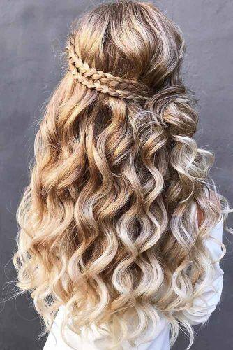 cute-half-up-hairstyles-for-long-hair-44_16 Aranyos félig frizurák hosszú hajra