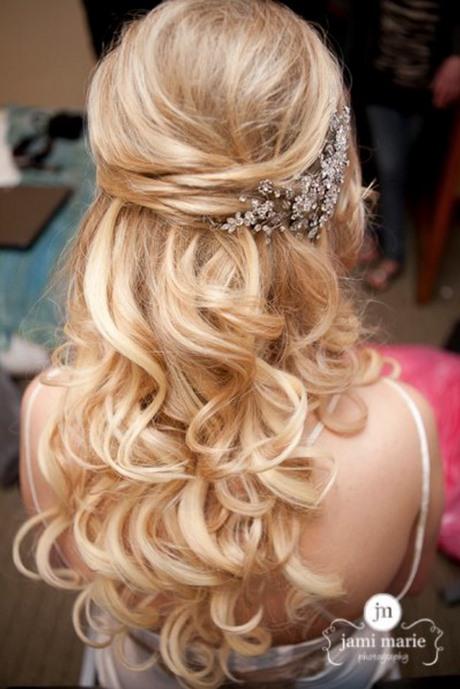 hair-half-up-wedding-hairstyles-14_3 Haj félig esküvői frizurák