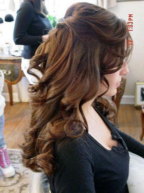 hairstyle-for-half-curly-hair-56_18 Frizura félig göndör hajra