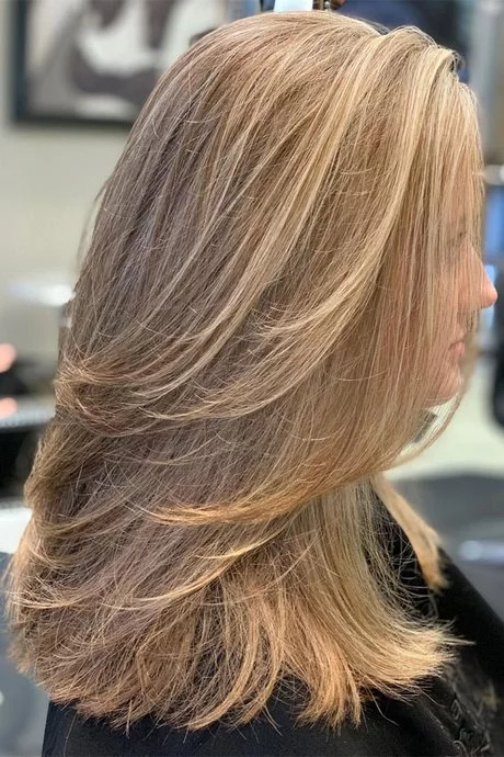 beautiful-layered-haircuts-39_2-10-10 Gyönyörű réteges hajvágás