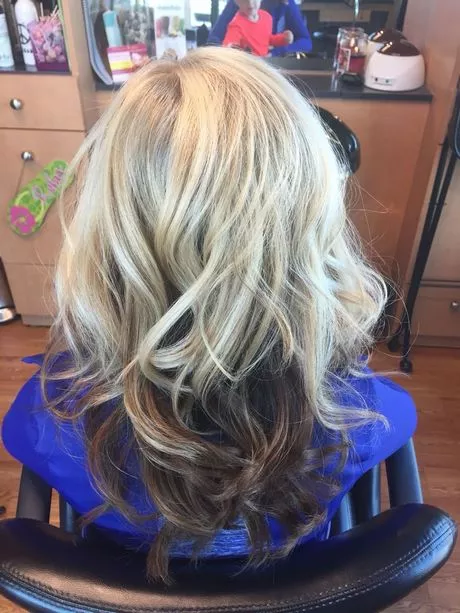 blonde-hair-on-top-44_12-6-6 Szőke haj tetejére