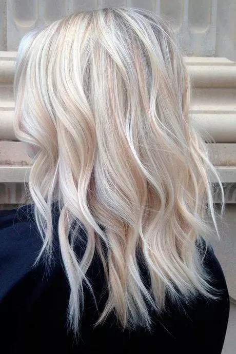 platinum-blonde-highlights-on-blonde-hair-84_8-14-14 Platina szőke kiemeli a szőke haj