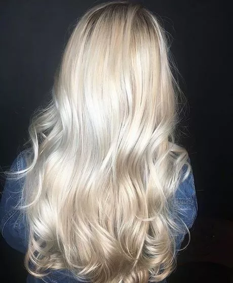 really-light-blonde-hair-47_4-9-9 Nagyon világos szőke haj